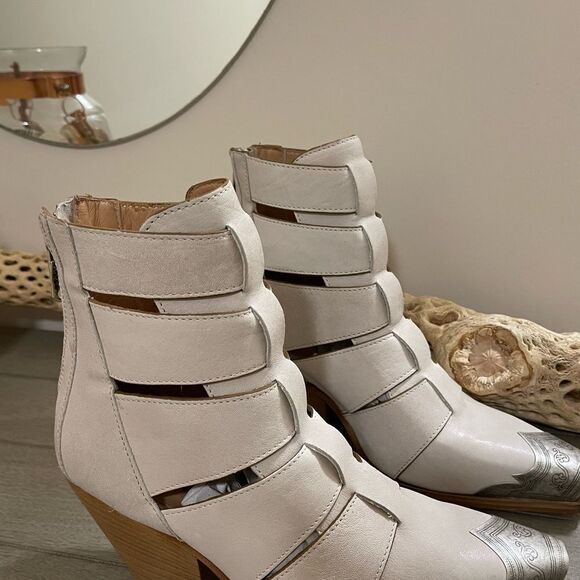 Free People Brayden Fisherman Boot 36 NEW
New without box - Picture 5 of 12